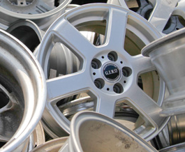 アルミホイールB_付物あり