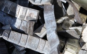 バランスウェイト(鉛)B_付物あり(鉄付)